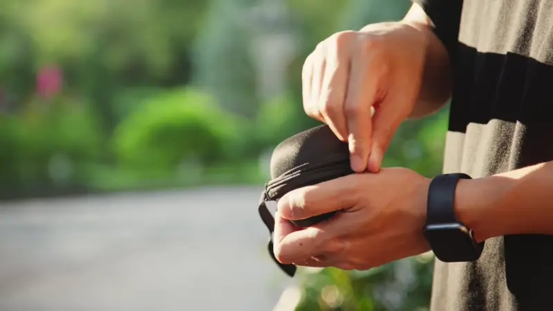 person using Orbi Grip
